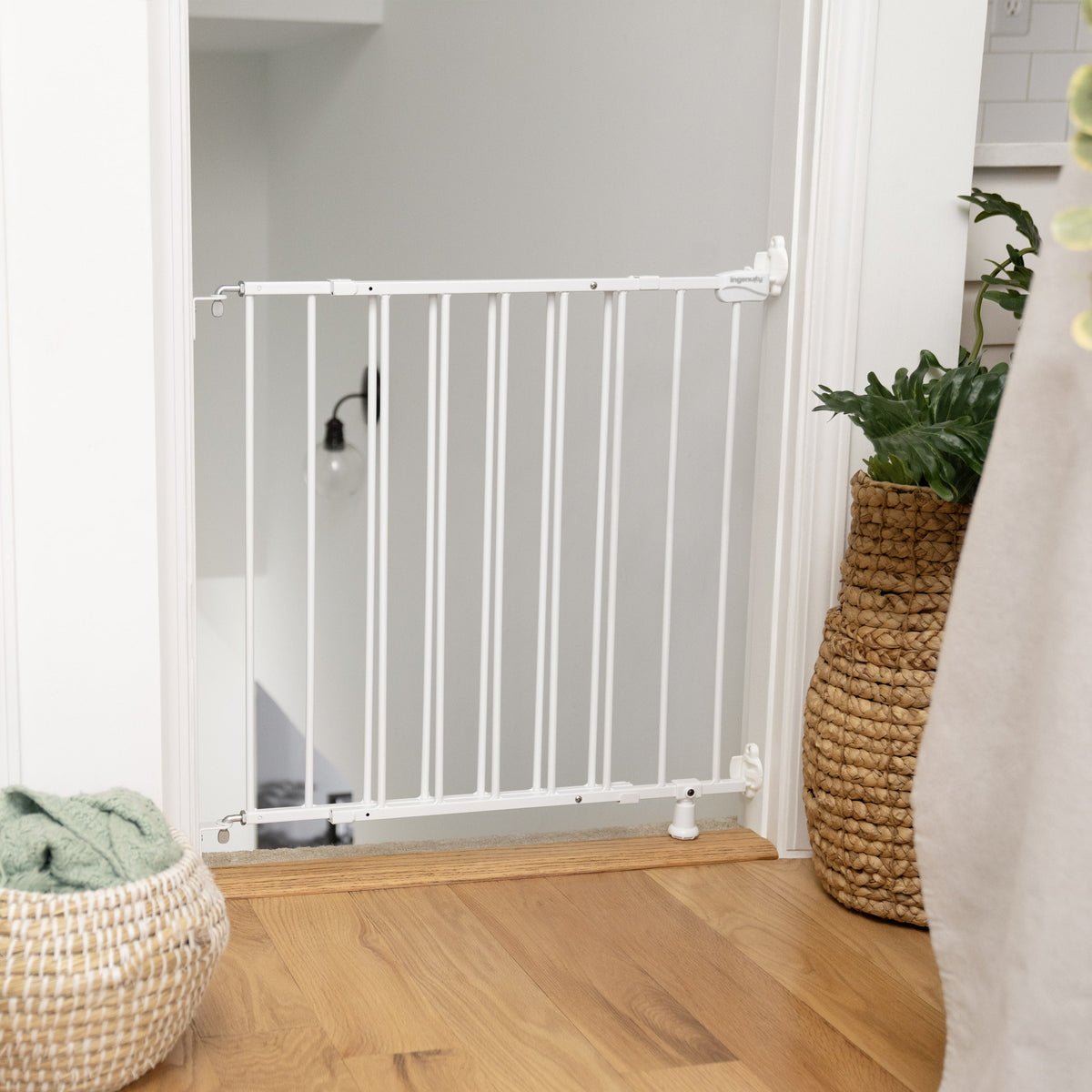 The Stairway 42W Series Safety Pet and Baby Gate, Openings from 28-42 Wide - White