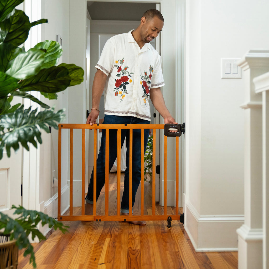 Ingenuity The Stairway 48W Series Pet and Baby Gate, Openings 30-48 Wide, 32Tall - Brown