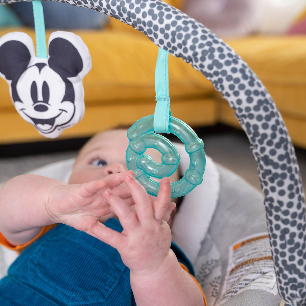 Bright Starts Disney Baby MICKEY MOUSE Cloudscapes Comfy Baby Bouncer