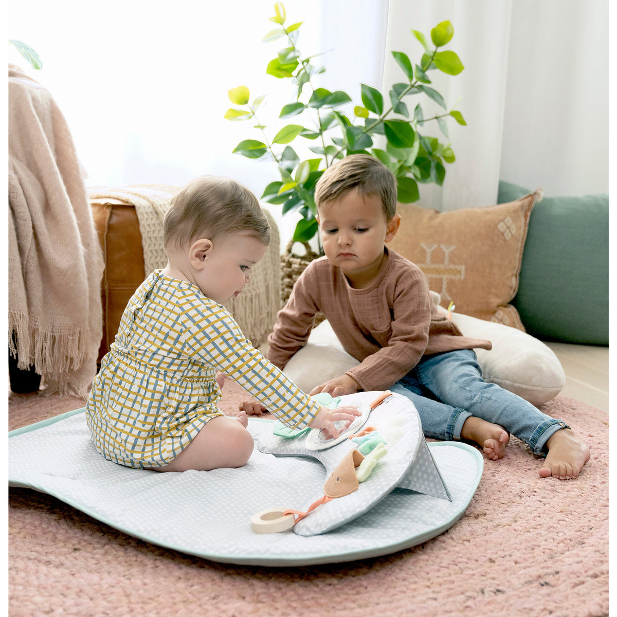 Ingenuity Cozy Prop 4-in-1 Sit Up & Prop Activity Mat - Nate