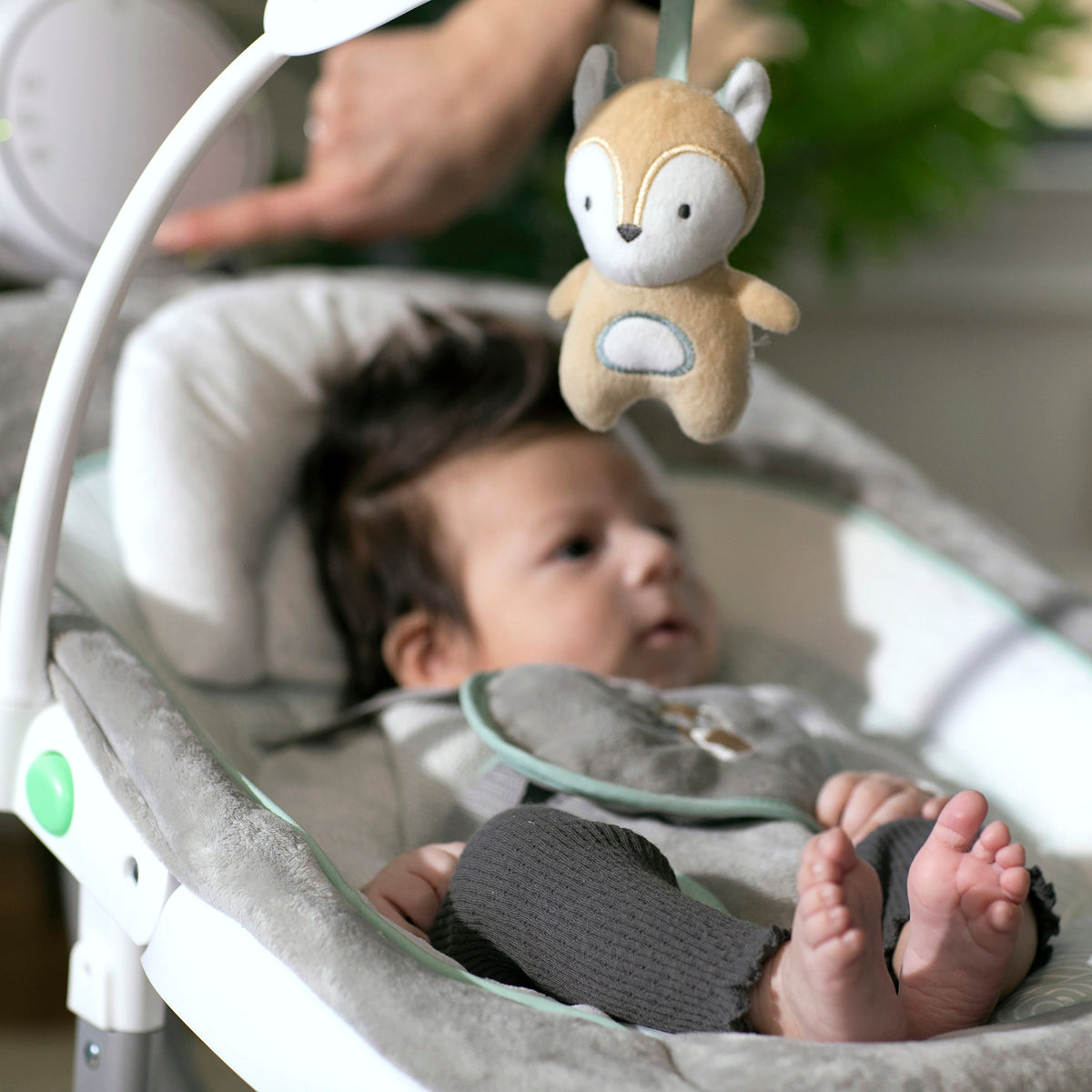 Ingenuity AnyWay Sway Multi-Direction Portable Baby Swing, Ray