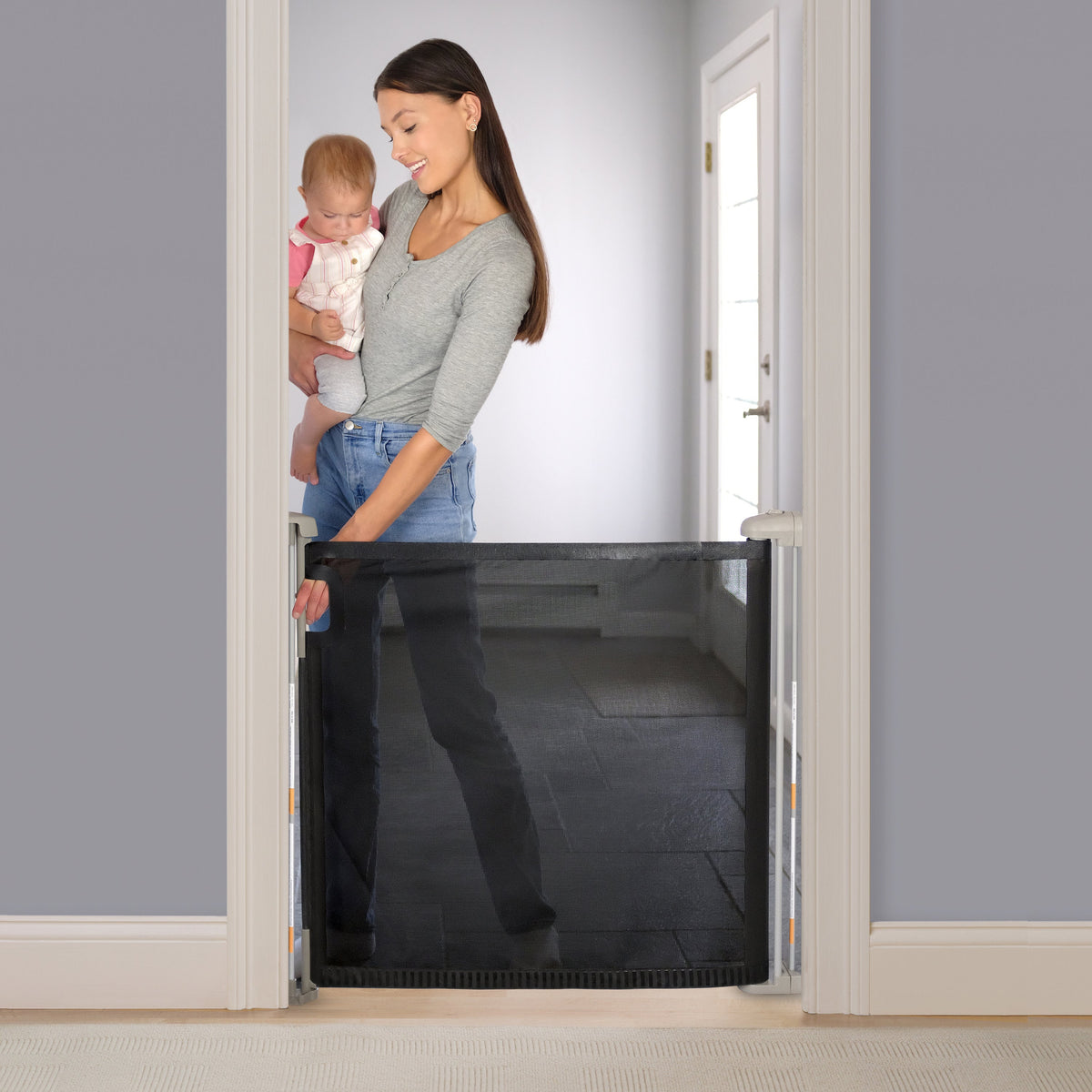 Ingenuity Tuck Away Retractable Extra Wide Gate