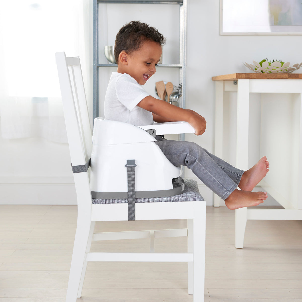 Ingenuity Baby Base 2-in-1 Booster Feeding and Floor Seat, Peacock Blue