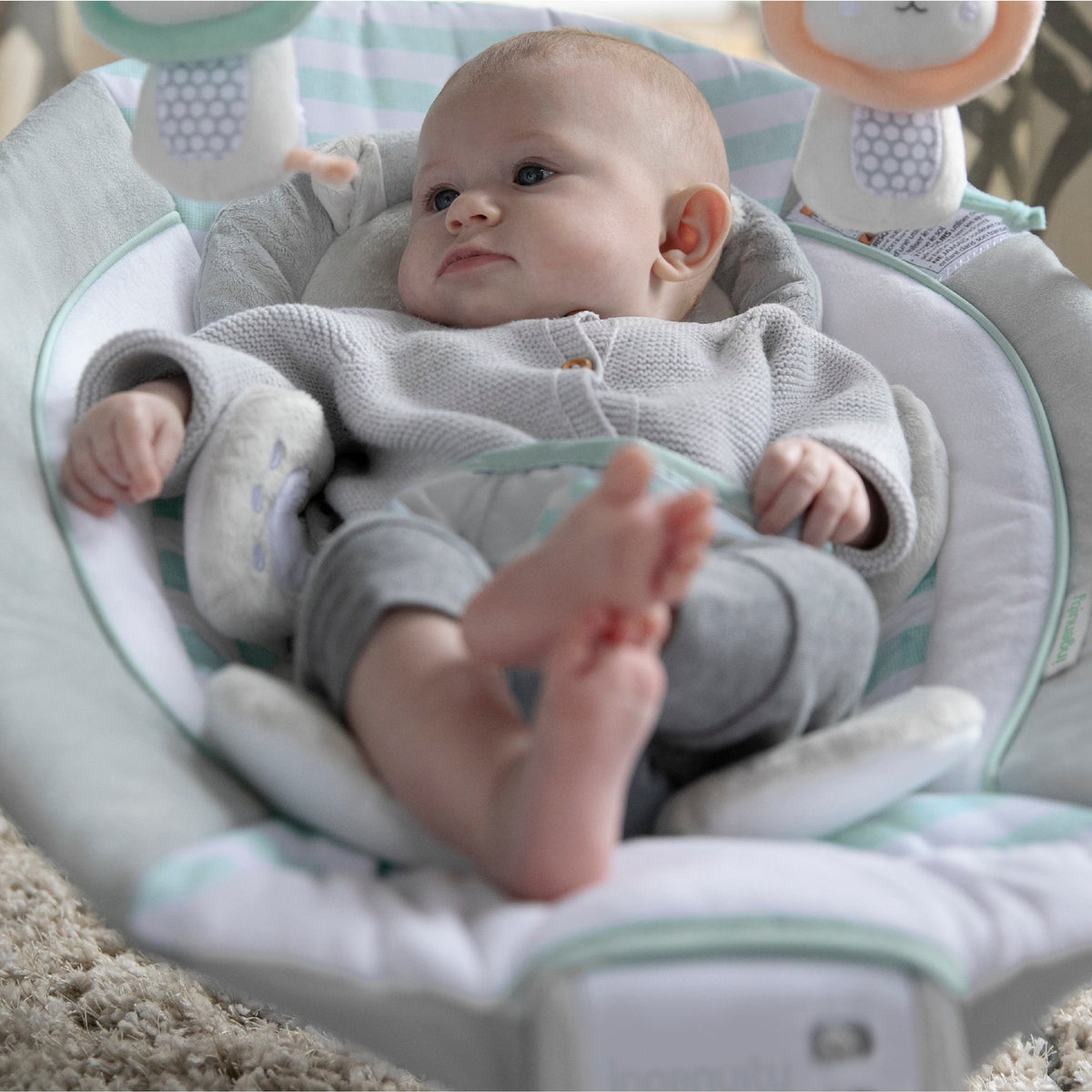 Ingenuity Bouncer Infant Seat with Vibration and Melodies, Landry the Lion