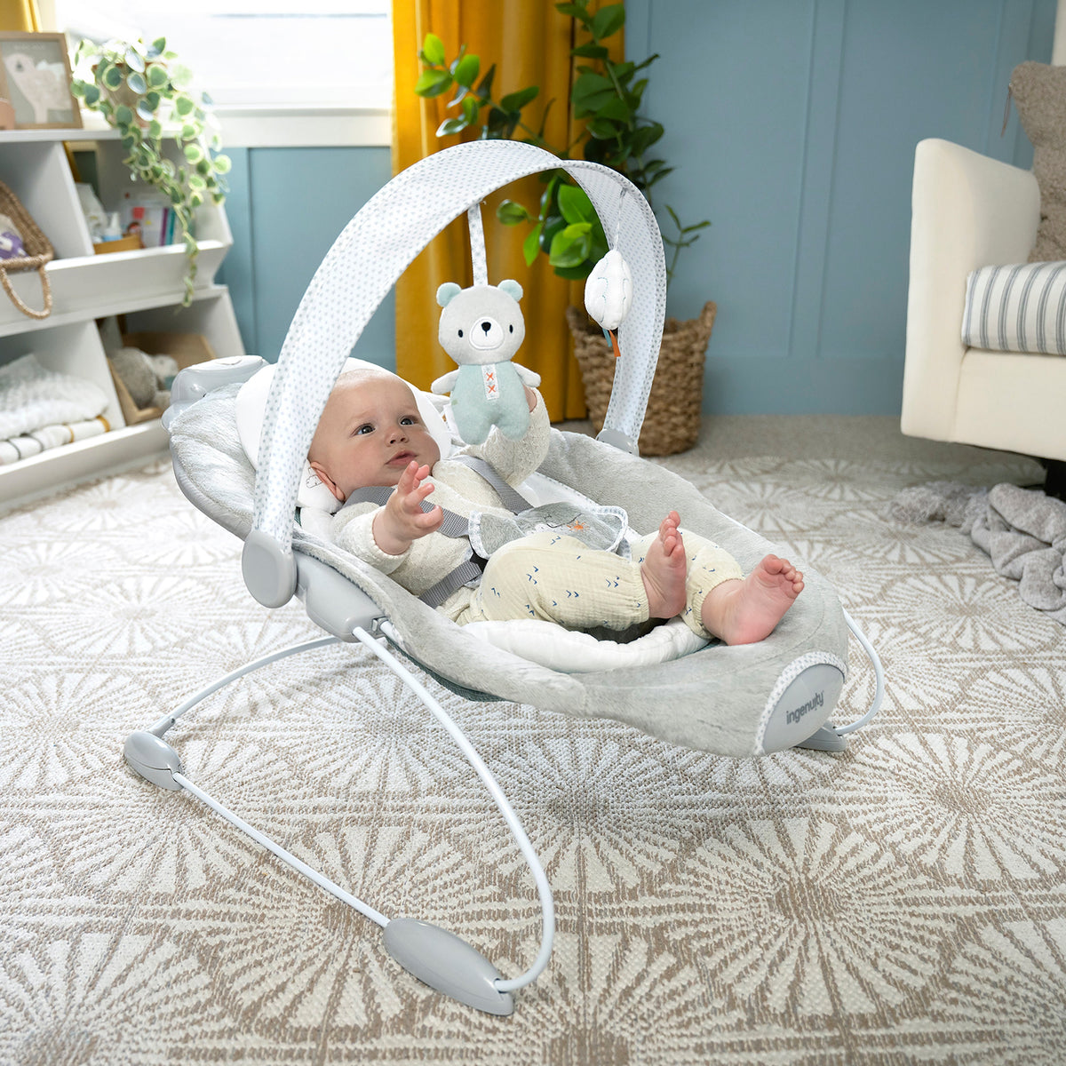 Ingenuity SmartBounce Automatic Bouncer, Pemberton