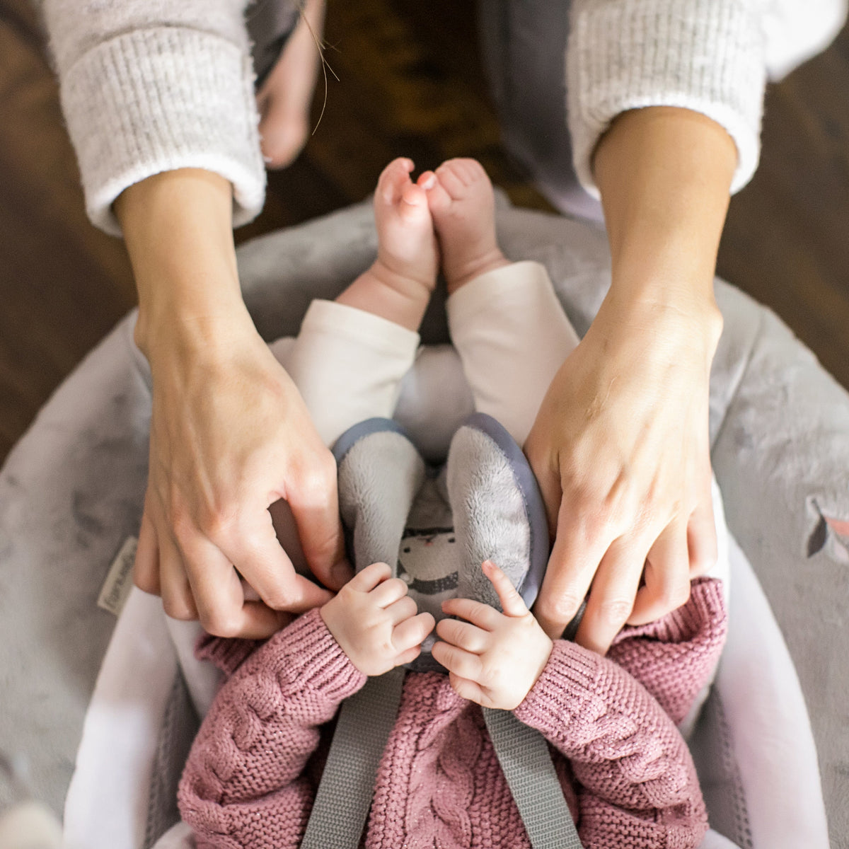 Ingenuity InLighten Baby Swing with Cool Mesh Fabric, Vibrations & Lights, Braden