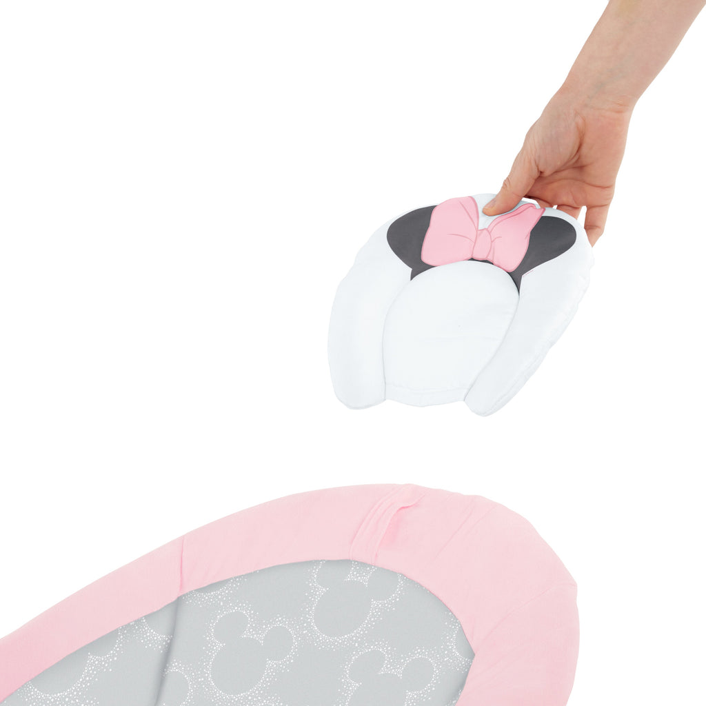 Bright Starts Disney Baby Minnie Mouse Rosy Skies Pink Baby Bouncer Infant Seat