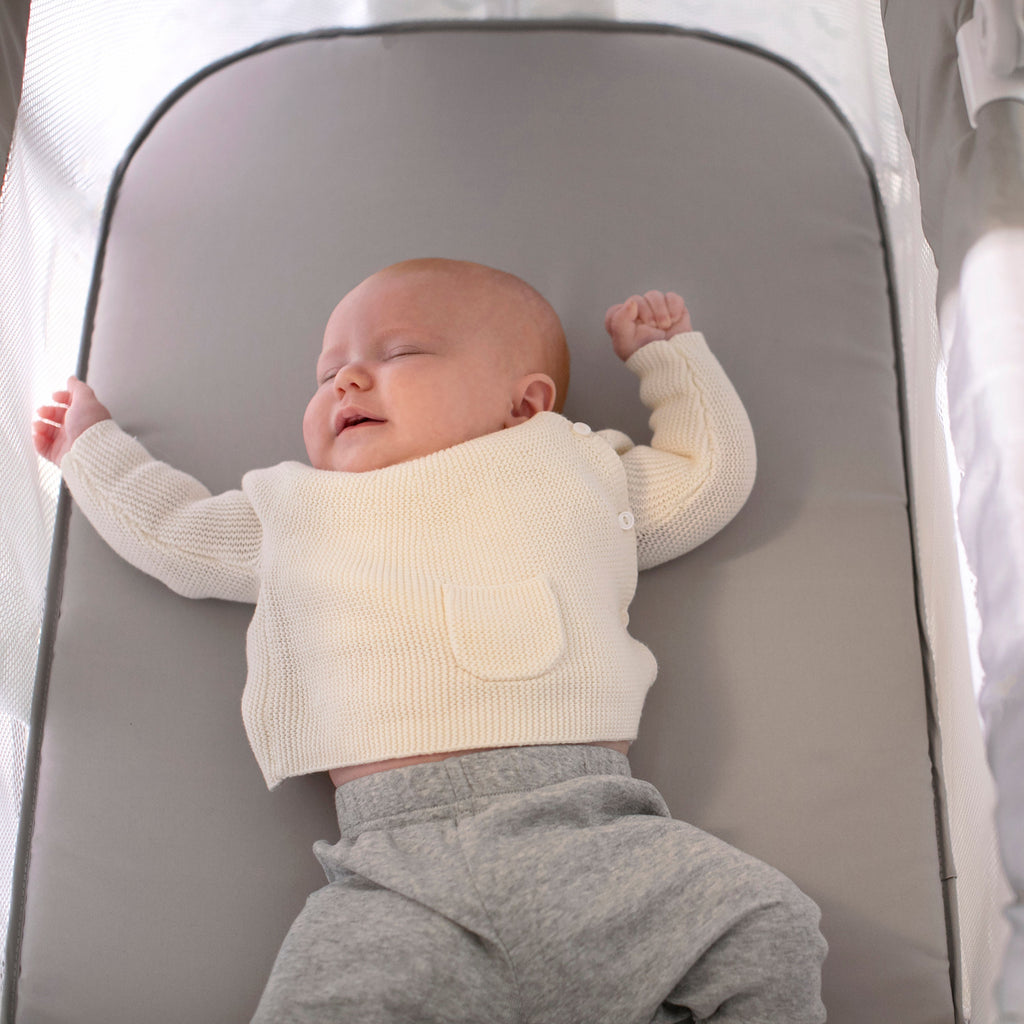 Ity by Ingenuity Snuggity Snug Soothing Vibrations Bassinet, Nimbu